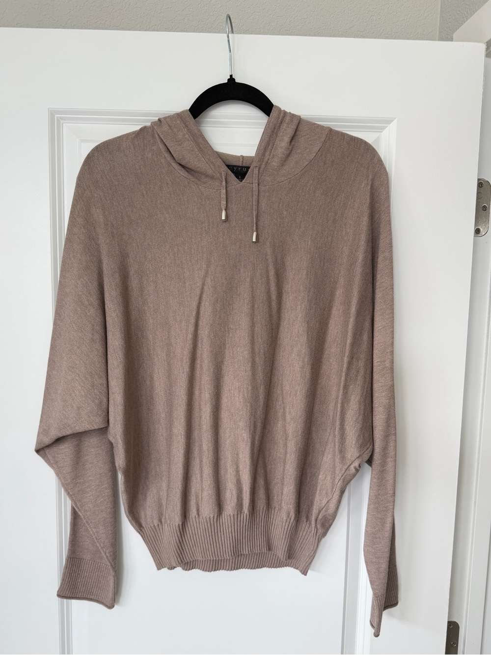 Cyrus Lightweight Taupe Hoodie